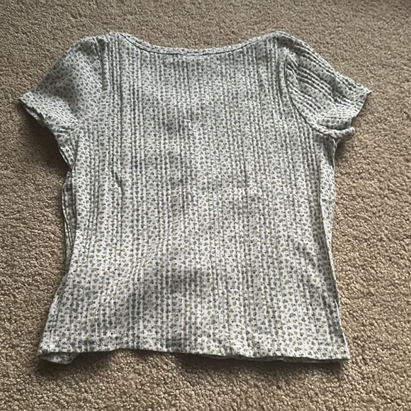 Girls green button up top - Picture 2 of 2